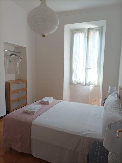 Nuova Casa Aprosio, Centrale E Vicina Al Mare Вентимилья Экстерьер фото